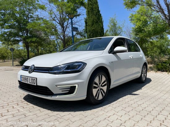 Volkswagen Golf e-Golf ePower Eléctrico 136cv. *IVA deducible* *Eléctrico* *28.000 km* *Nacional* 