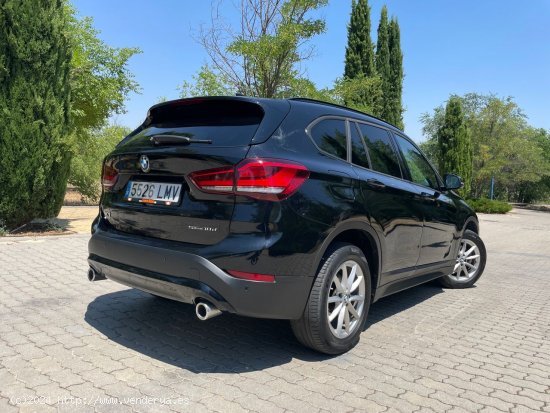 BMW X1 sDrive 18d 150cv 6 vel. *IVA deducible* *Modelo nuevo* *Año 2021* *Nacional* *248€/mes* - 