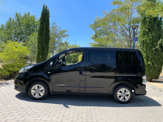 Nissan e-NV200 EVALIA Eléctrica 7 Plazas 40 kWh 109cv. *IVA deducible* *64.000 km* *2019* *Nacional