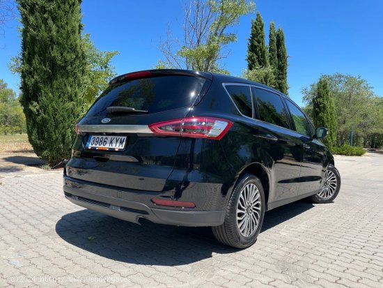 Ford S Max Titanium 2.0 TDCi Panther 150cv 6 vel. *IVA deducible* *Nacional* *251€/mes* - Madrid