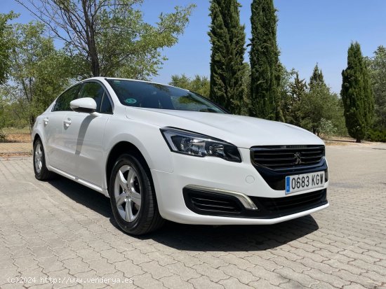 Peugeot 508 Active 1.6 HDI 120cv 6 vel. *IVA deducible* *169.000 km* *2018* *Nacional* *168€/mes* 