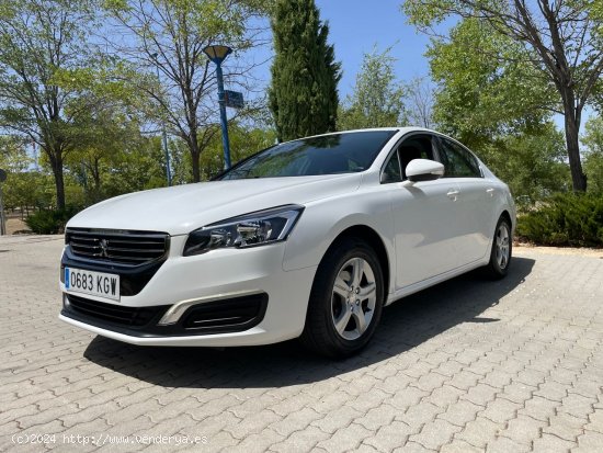 Peugeot 508 Active 1.6 HDI 120cv 6 vel. *IVA deducible* *169.000 km* *2018* *Nacional* *168€/mes* 