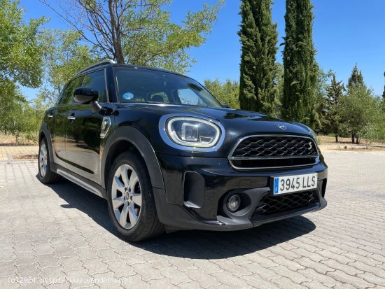 MINI Countryman Cooper S E ALL4 220cv. *IVA deducible* *Modelo nuevo* *Pegatina Cero* *Híbrido ench