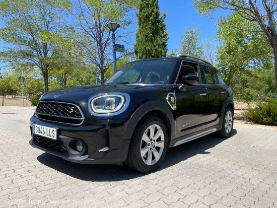 MINI Countryman Cooper S E ALL4 220cv. *IVA deducible* *Modelo nuevo* *Pegatina Cero* *Híbrido ench