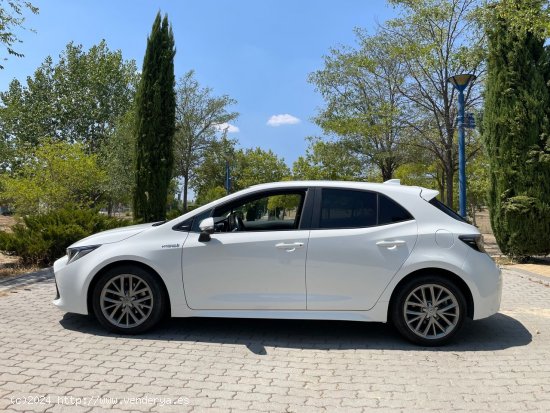 Toyota Corolla Feel! e-CVT 125H 1.8 122cv. *IVA deducible* *179.000 km* *Finales 2019* *Nacional* *2