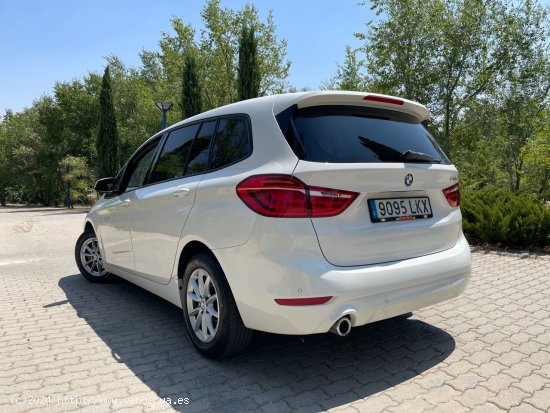 BMW Serie 2 Gran Tourer 216d 116cv 7 vel. *IVA deducible* *7 plazas* *Automático* *Finales del 2020