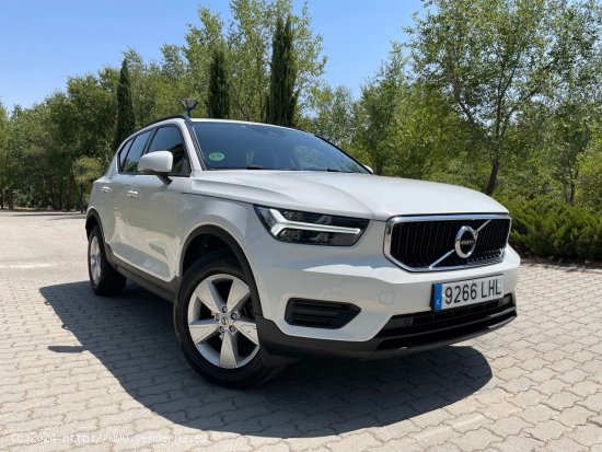 Volvo XC40 2.0 D3 150cv 6 vel. *IVA deducible* *174.000 km* *Año 2020* *Nacional* *283€/mes* - Ma