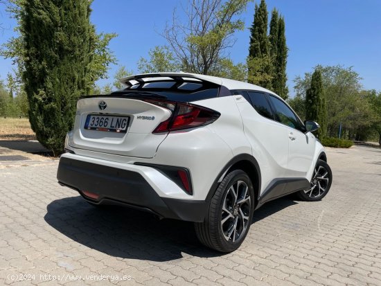 Toyota C-HR Advance 125H 1.8 122cv. *IVA deducible* *Modelo nuevo* *132.000 km* *2021* *Nacional* - 