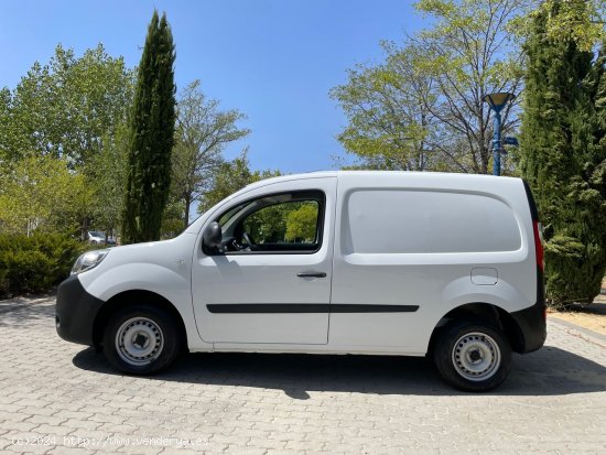 Renault Kangoo 1.5 DCI 75cv - Madrid