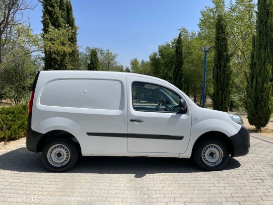 Renault Kangoo 1.5 DCI 75cv - Madrid