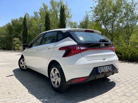 Hyundai i20 Essence 48V 1.0 TGDI 100cv 6 vel. *IVA deducible* *Distintivo ECO* *Finales del 2021* *N