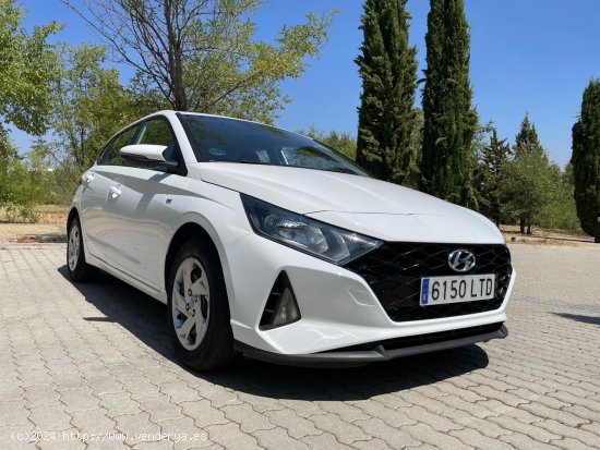 Hyundai i20 Essence 48V 1.0 TGDI 100cv 6 vel. *IVA deducible* *Distintivo ECO* *Finales del 2021* *N