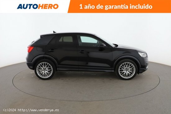 Audi Q2 1.6 TDI Design 30 - 