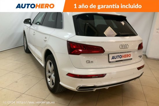 Audi Q5 2.0 TDI quattro S Line - 