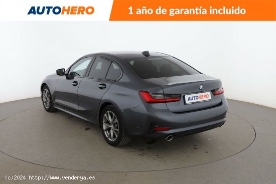 BMW Serie 3 320d Sport Line - 