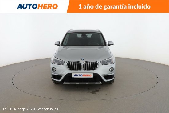 BMW X1 sDrive 18i - 