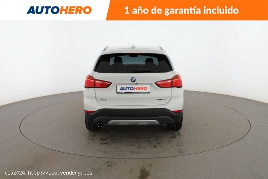 BMW X1 sDrive 18i - 