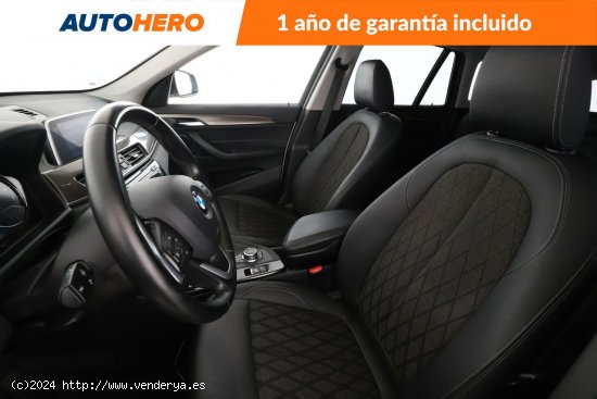 BMW X1 sDrive 18i - 