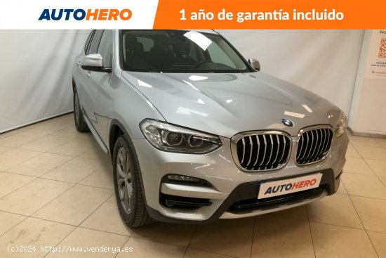 BMW X3 xDrive 20i XLine - 