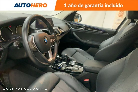 BMW X3 xDrive 20i XLine - 