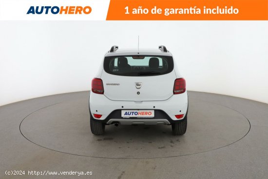 Dacia Sandero 0.9 TCe SL Nomada - 