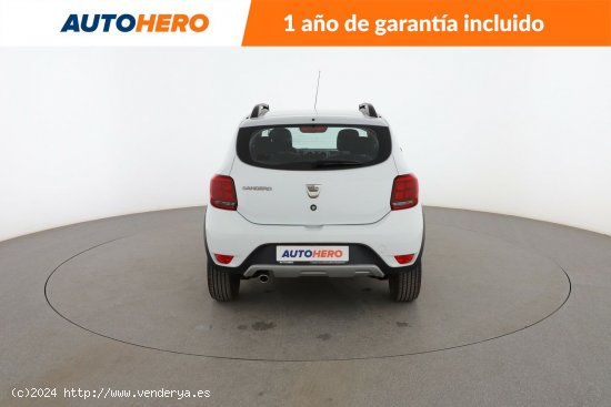 Dacia Sandero 0.9 TCe Stepway - 