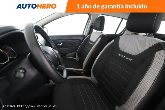 Dacia Sandero 0.9 TCe Stepway - 