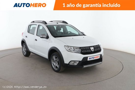 Dacia Sandero 0.9 TCe Stepway Essential - 