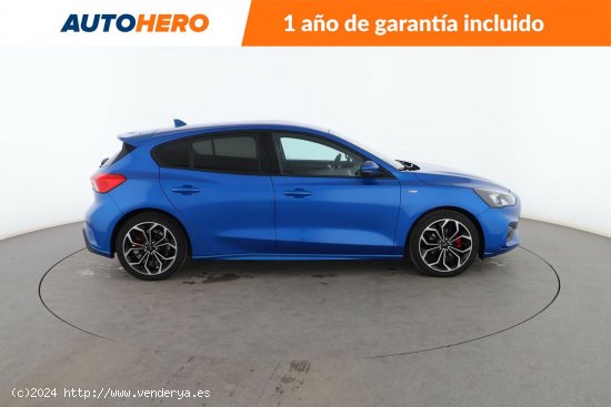 Ford Focus 1.0 EcoBoost Mild-Hybrid ST-Line X - 