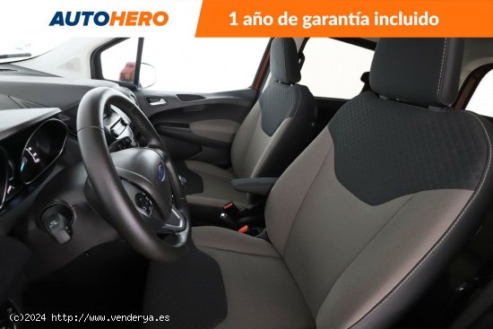 Ford Tourneo Courier 1.0 EcoBoost Titanium - 