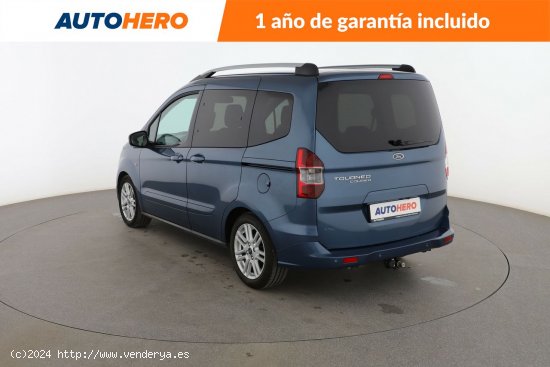 Ford Tourneo Courier 1.0 EcoBoost Titanium - 