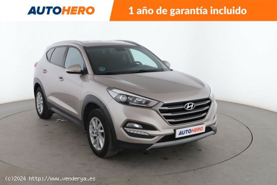 Hyundai Tucson 1.6 25 Aniversario 4x2 - 