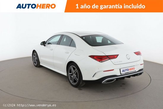 Mercedes CLA 200 AMG Line - 