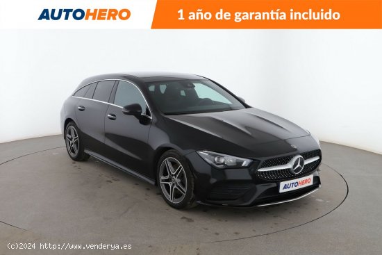 Mercedes CLA 200 Shooting Brake AMG Line - 