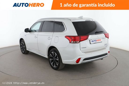 Mitsubishi Outlander 2.0 PHEV Kaiteki 4WD - 