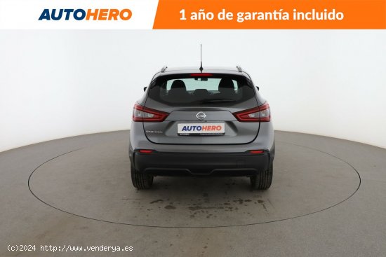 Nissan Qashqai 1.3 DIG-T N-Connecta - 