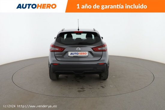 Nissan Qashqai 1.3 N-Connecta - 