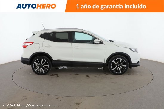 Nissan Qashqai 1.6 Tekna - 