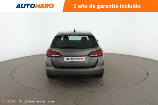 Opel Astra 1.2 Turbo Elegance Start//Stop - 