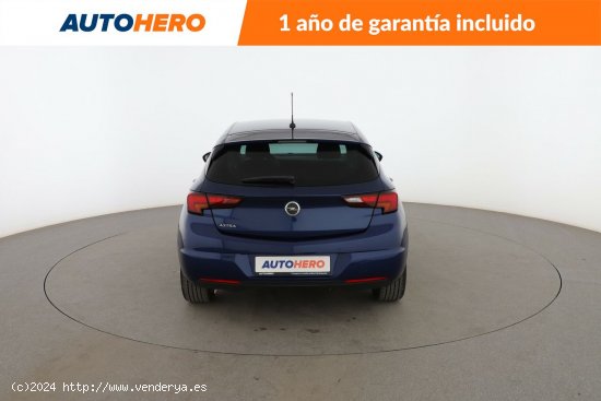 Opel Astra 1.2 Turbo GS Line - 