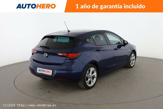 Opel Astra 1.2 Turbo GS Line - 