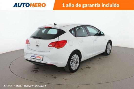 Opel Astra 1.6 CDTI DPF Selective - 