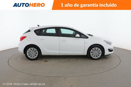 Opel Astra 1.6 CDTI DPF Selective - 