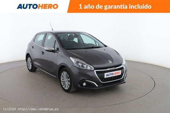 Peugeot 208 1.2 PureTech Allure - 