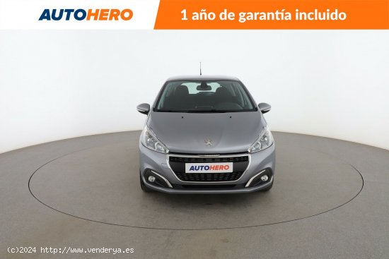 Peugeot 208 1.2 PureTech Signature - 