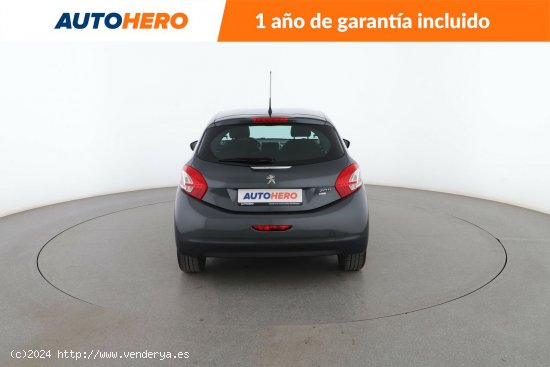 Peugeot 208 1.6 e-HDi Allure - 