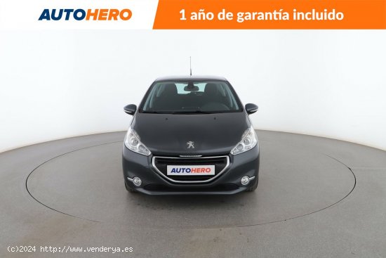 Peugeot 208 1.6 e-HDi Allure - 