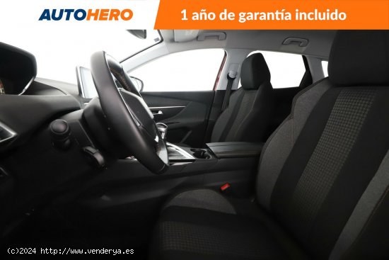 Peugeot 3008 1.2 PureTech Active - 