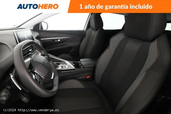 Peugeot 3008 1.2 PureTech Active Pack - 