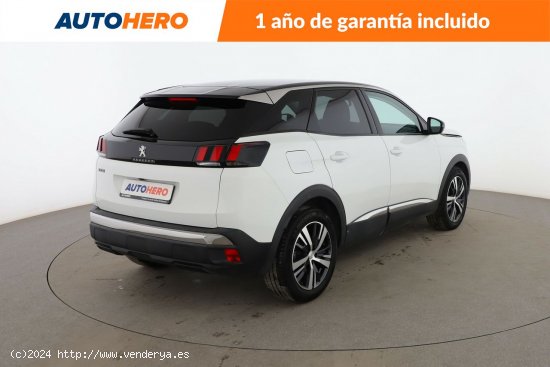 Peugeot 3008 1.2 PureTech Allure - 